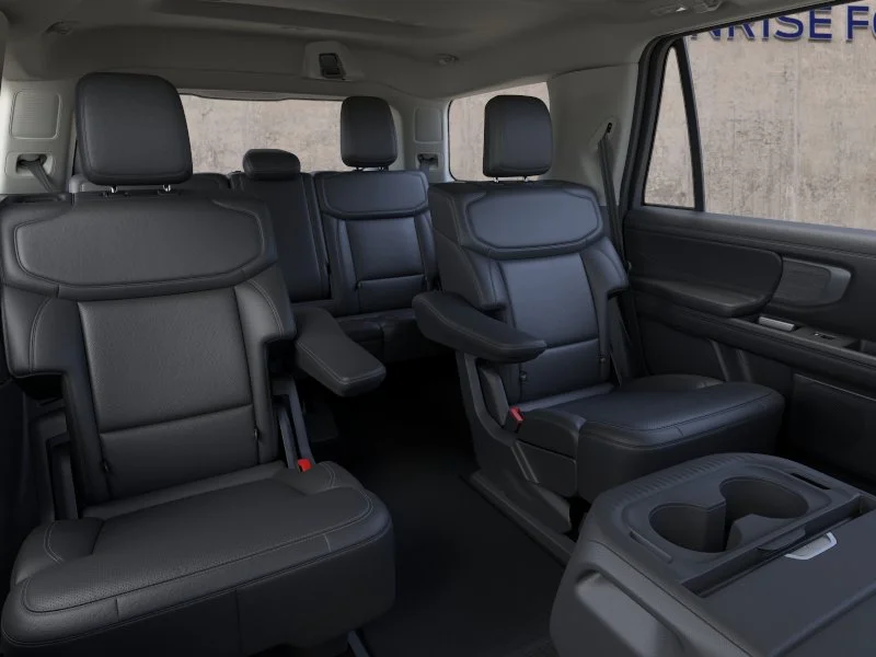 New 2026 Star White Metallic Tri-Coat Ford Platinum® image 11