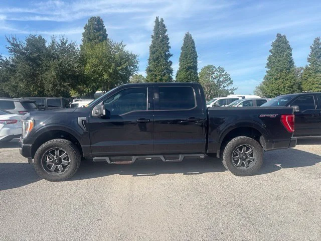 Certified Used 2022 Black Ford XLT image 8
