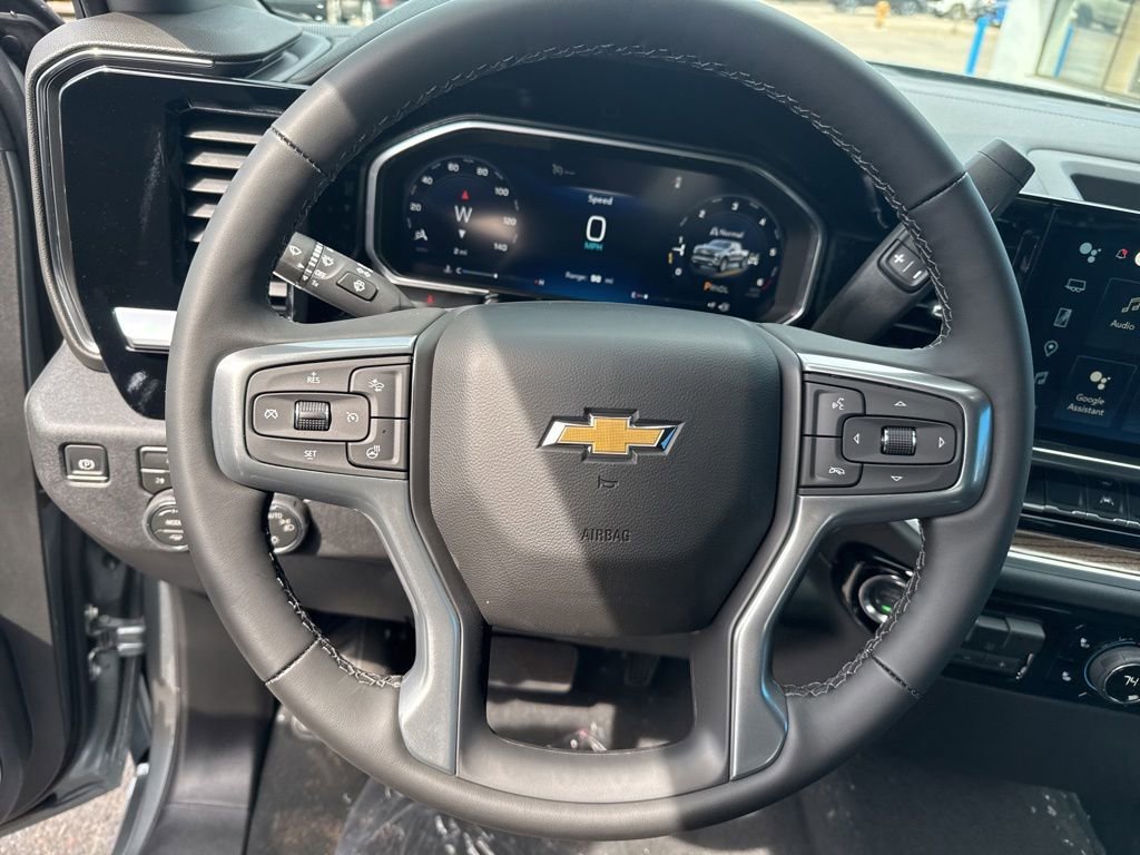 New 2026 Sterling Gray Metallic Chevrolet LT (2FL) image 21