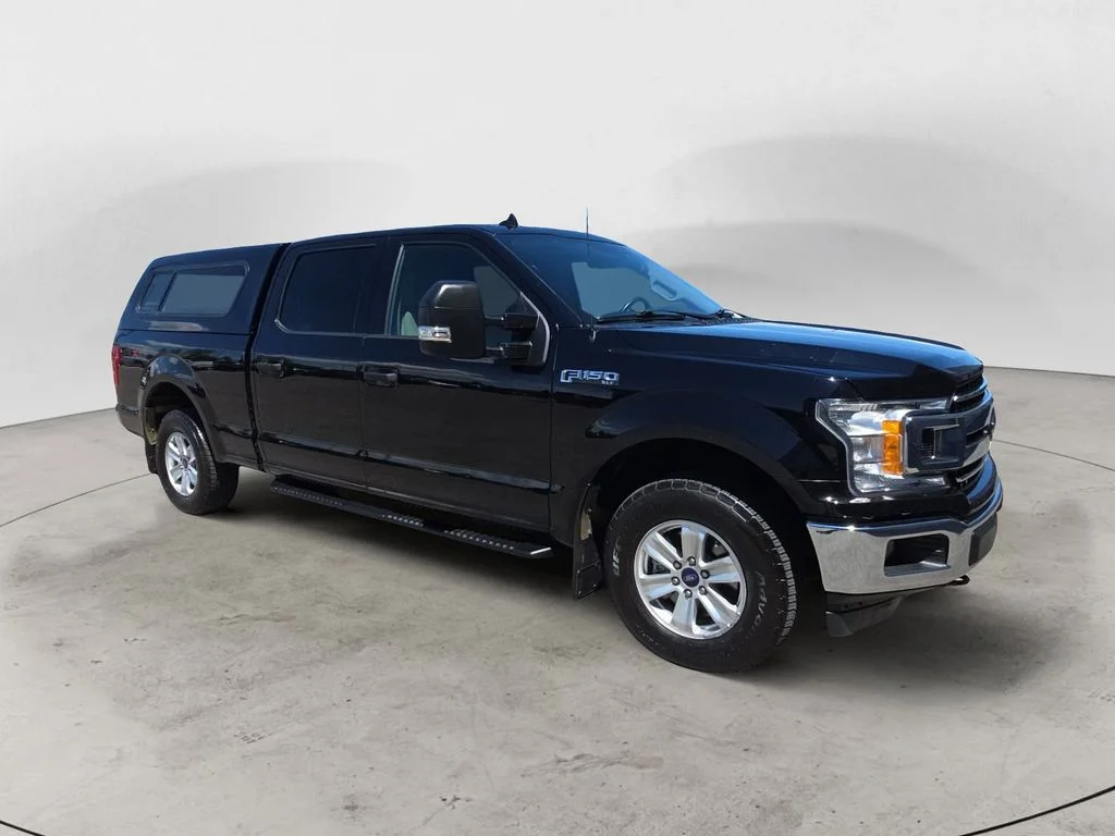 Used 2018 Black Ford XLT image 7