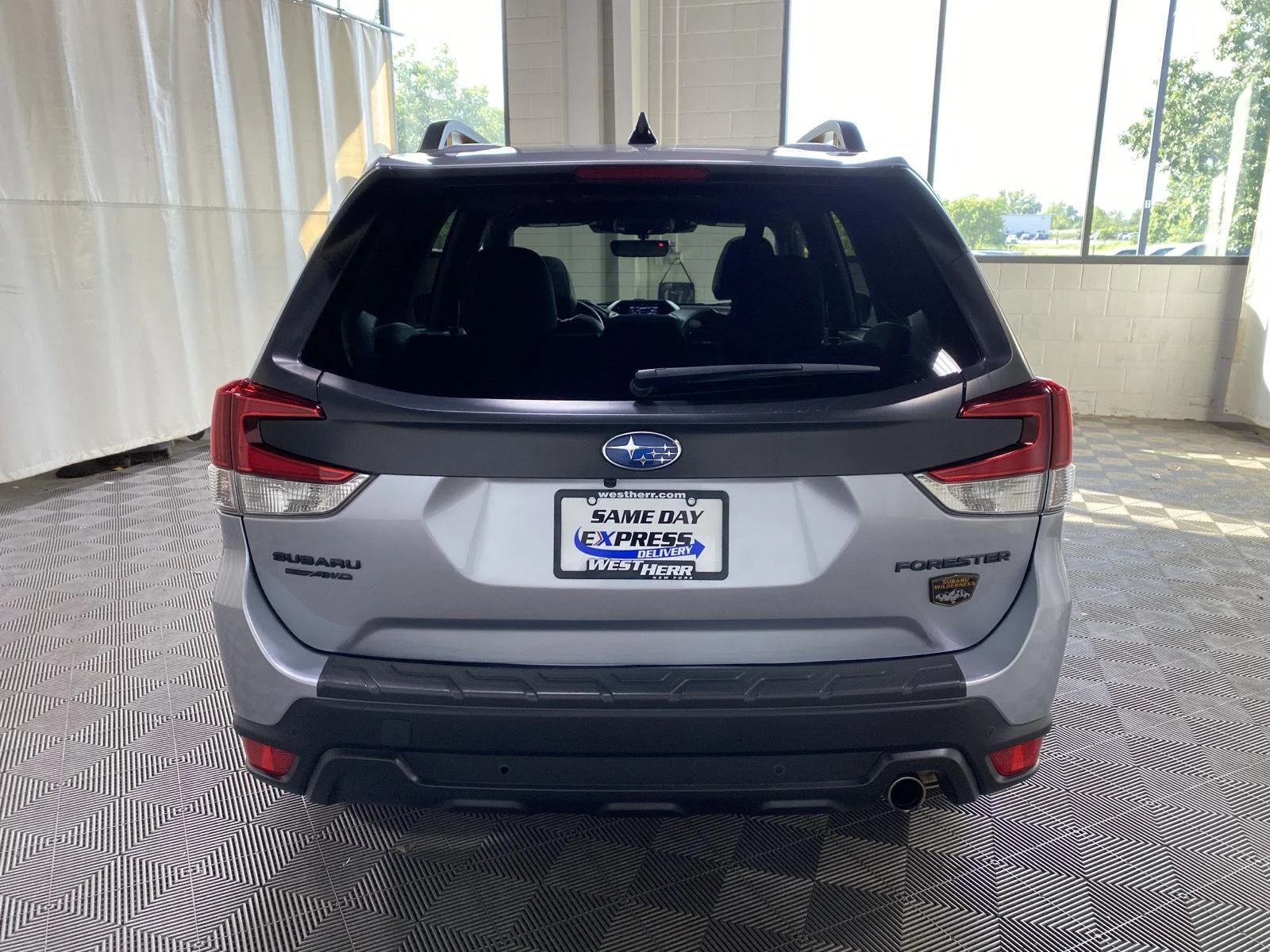 Used 2024 Magnetite Gray Metallic Subaru Wilderness image 6
