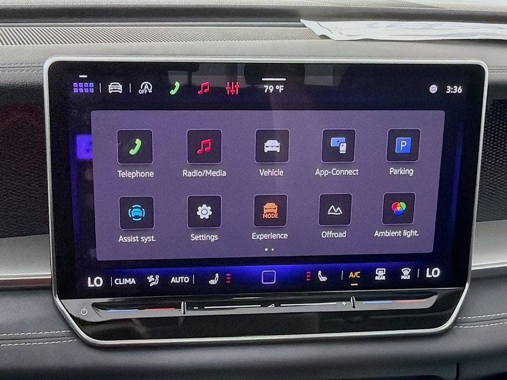 New 2026 Platinum Gray Metallic Volkswagen 2.0T SE 4MOTION image 15