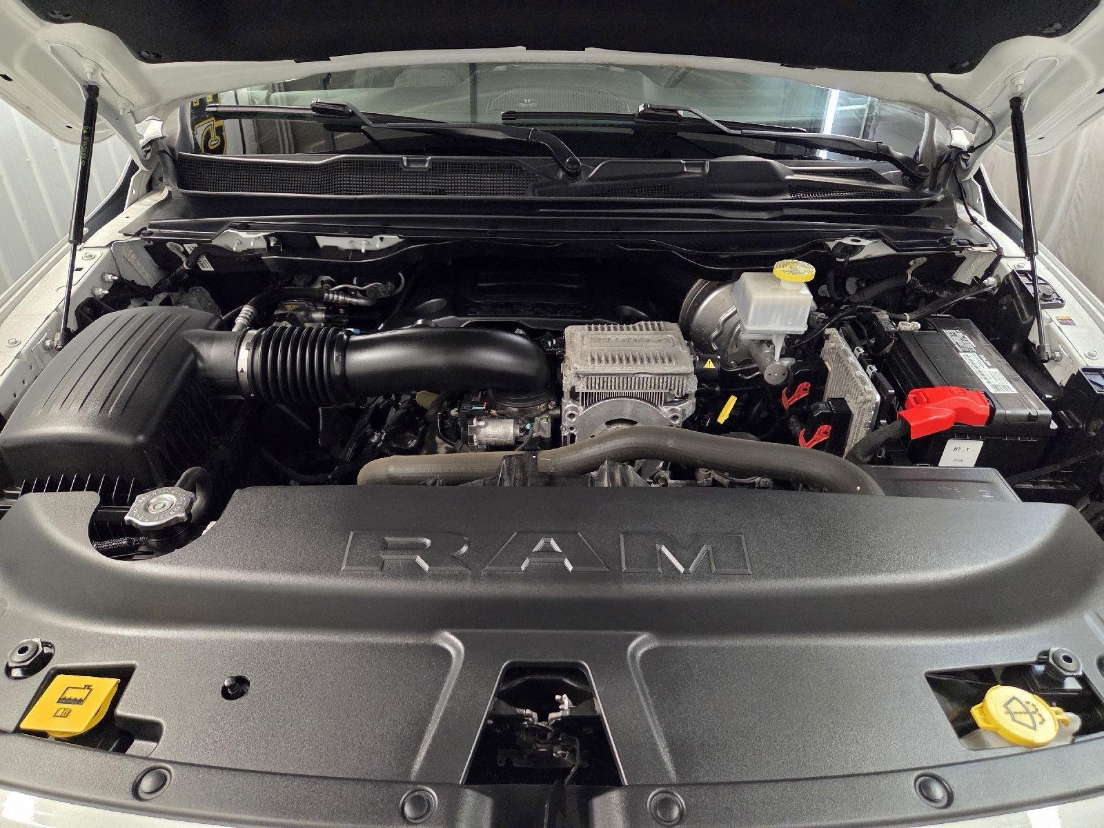 Used 2022 Bright White Clearcoat Ram Big Horn image 47
