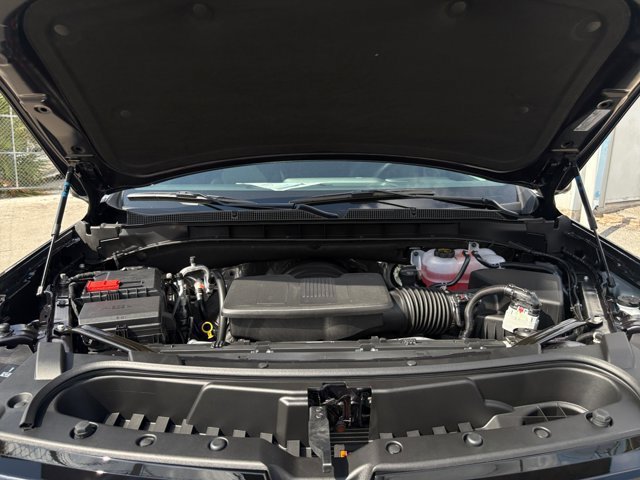 2027 Chevrolet Tahoe LS - Photo 21