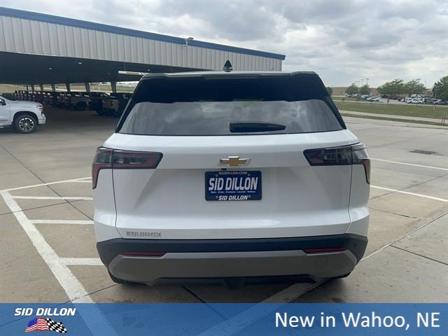 New 2026 Summit White Chevrolet LT image 4