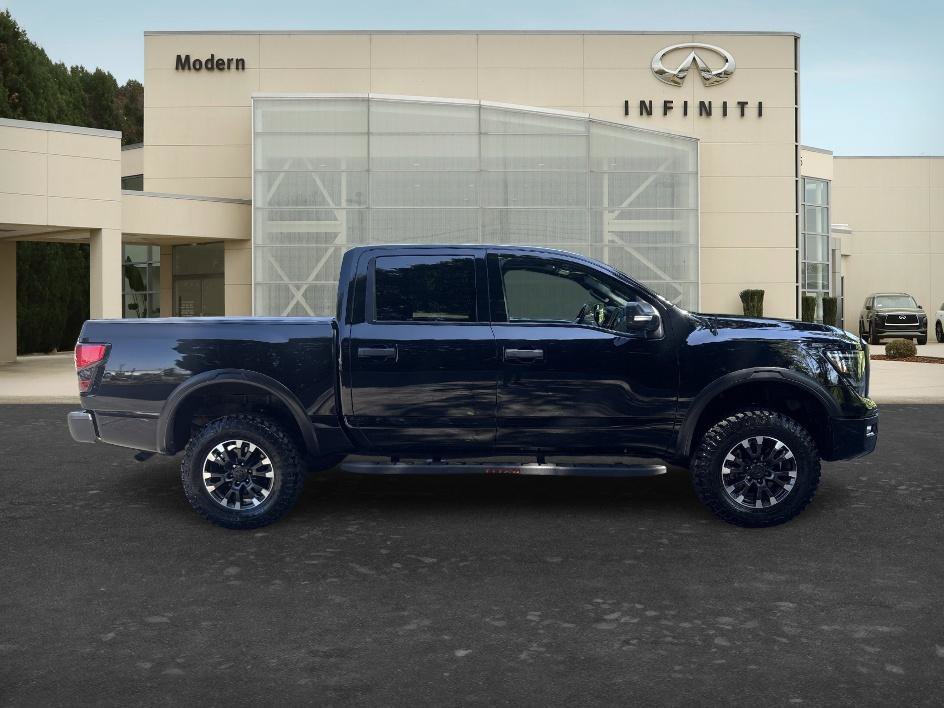 Used 2020 Super Black Nissan PRO-4X image 7