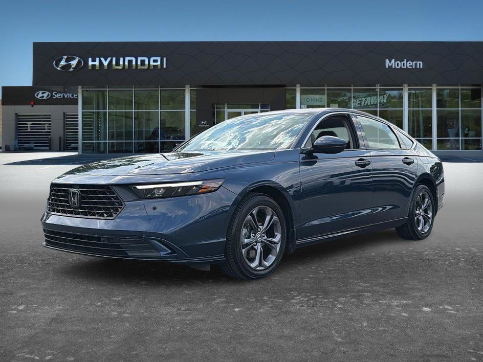 Used 2024 Canyon River Blue Metallic Honda EX-L image 1