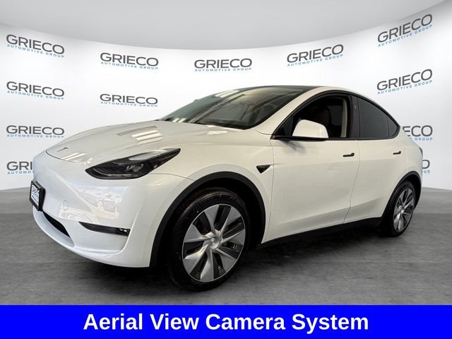 Used 2023 White Tesla Long Range image 3