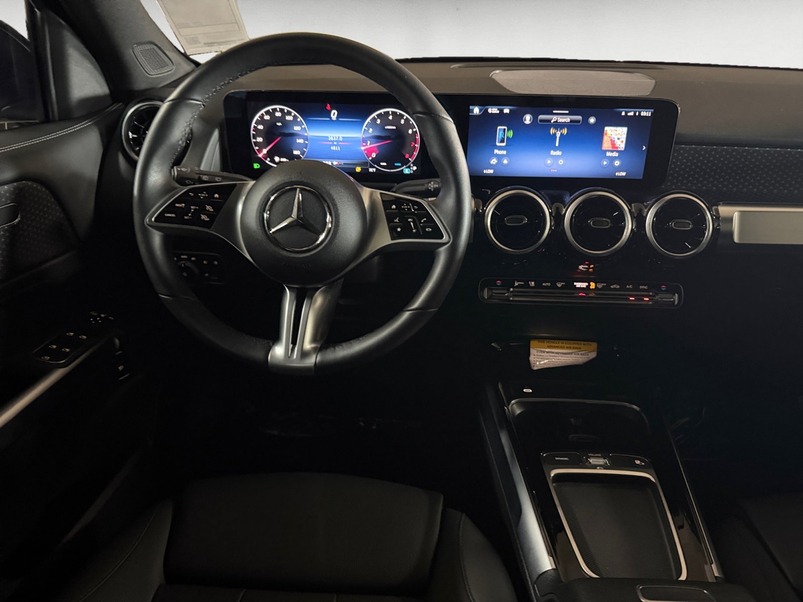 Used 2026 Black Mercedes-Benz GLB 250 image 14