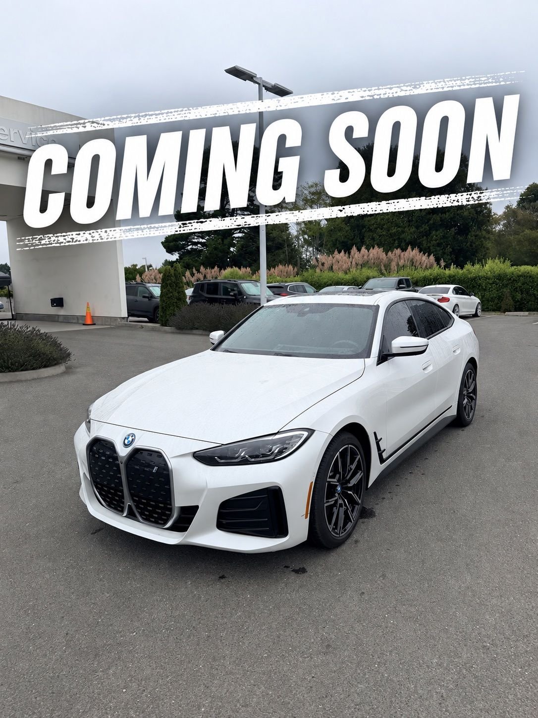 Used 2023 White BMW eDrive40 image 1