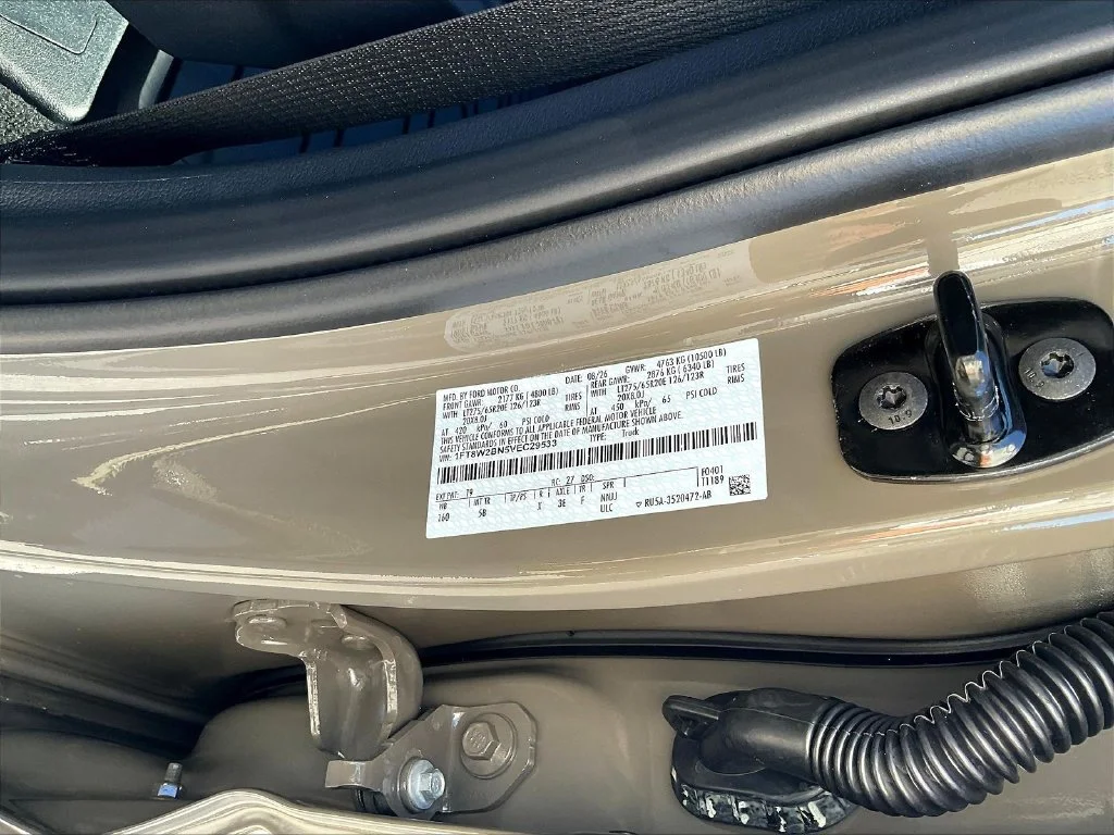 New 2027 Marsh Gray Metallic Ford F-250® Lariat® image 8