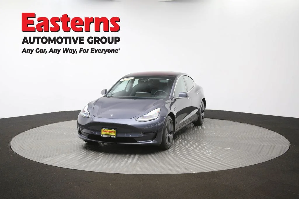 Used 2019 Gray Tesla Standard image 47