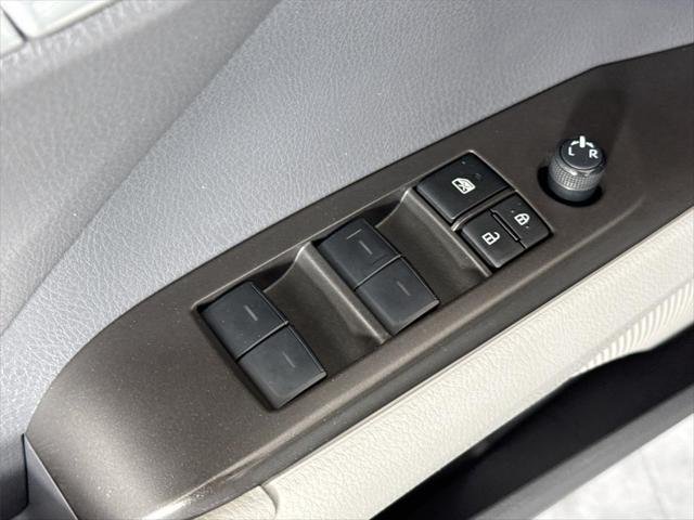 Certified Used 2023 CELESTIAL SILVER METALLIC Toyota  image 26