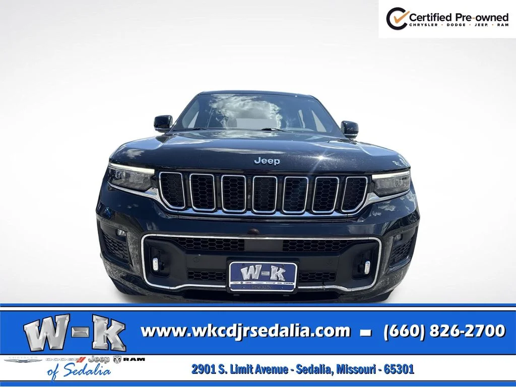 Certified Used 2023 Black Jeep Overland image 15