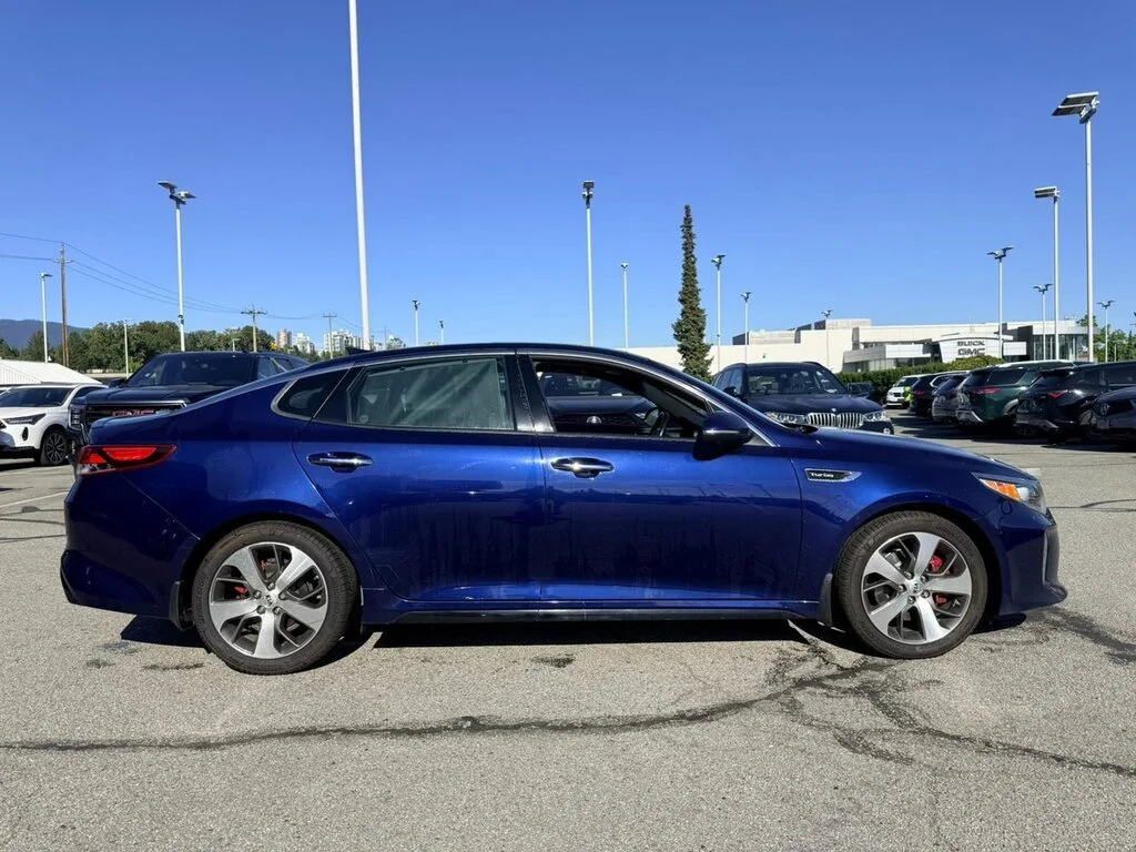 Used 2016 Lightning Blue Kia SX Turbo Dilawri Certified   Regularly Serviced image 4