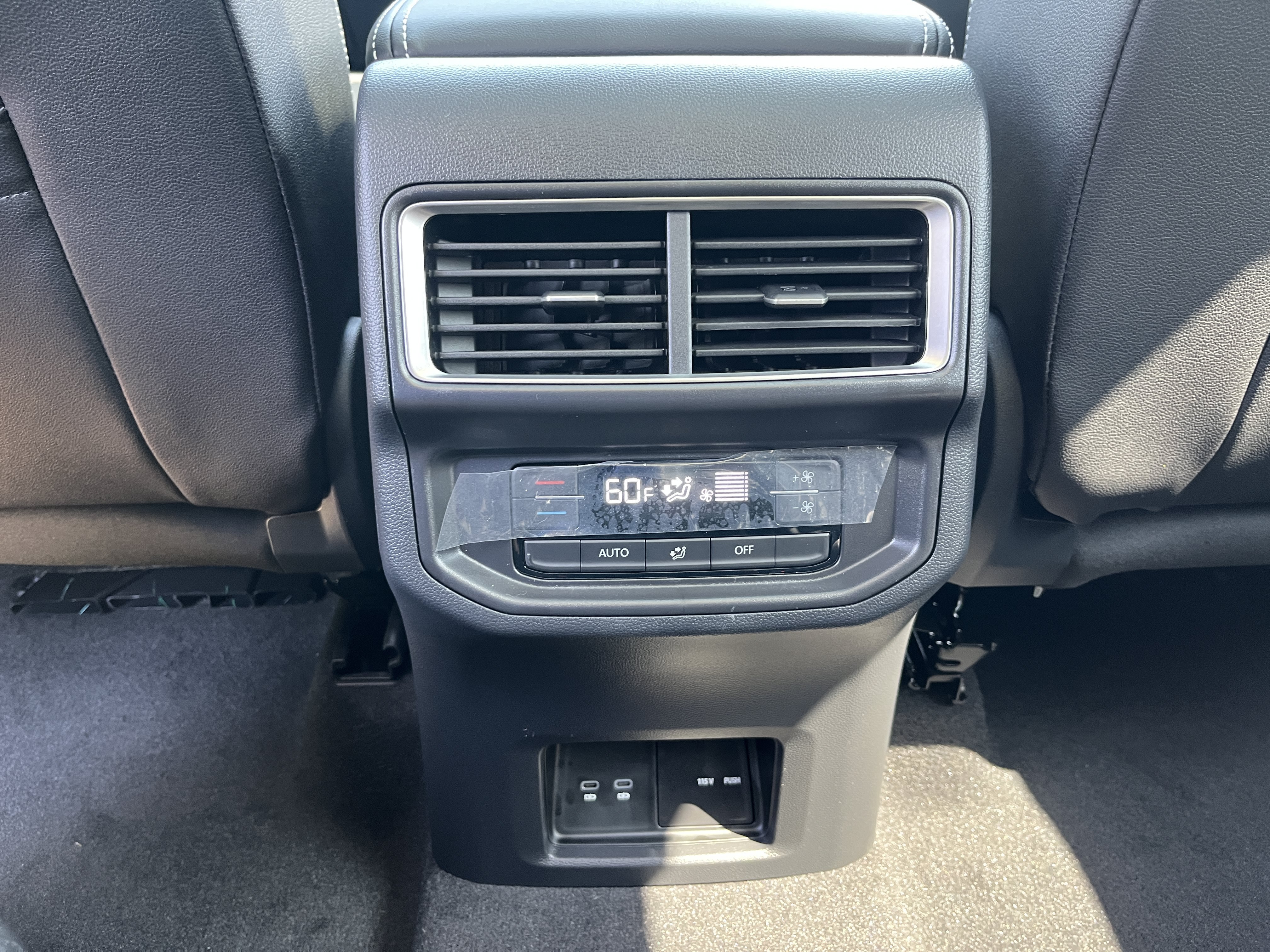 New 2026 Black Volkswagen 2.0T SE w/Technology image 7
