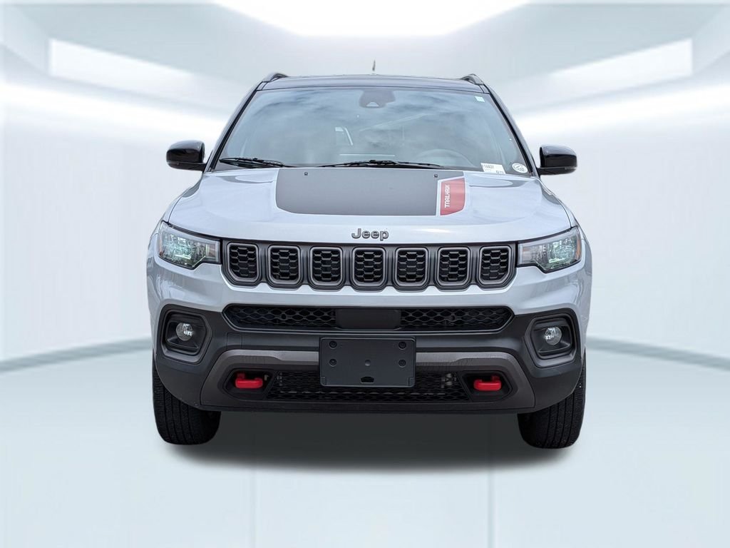 Used 2024 Silver Jeep Trailhawk image 10