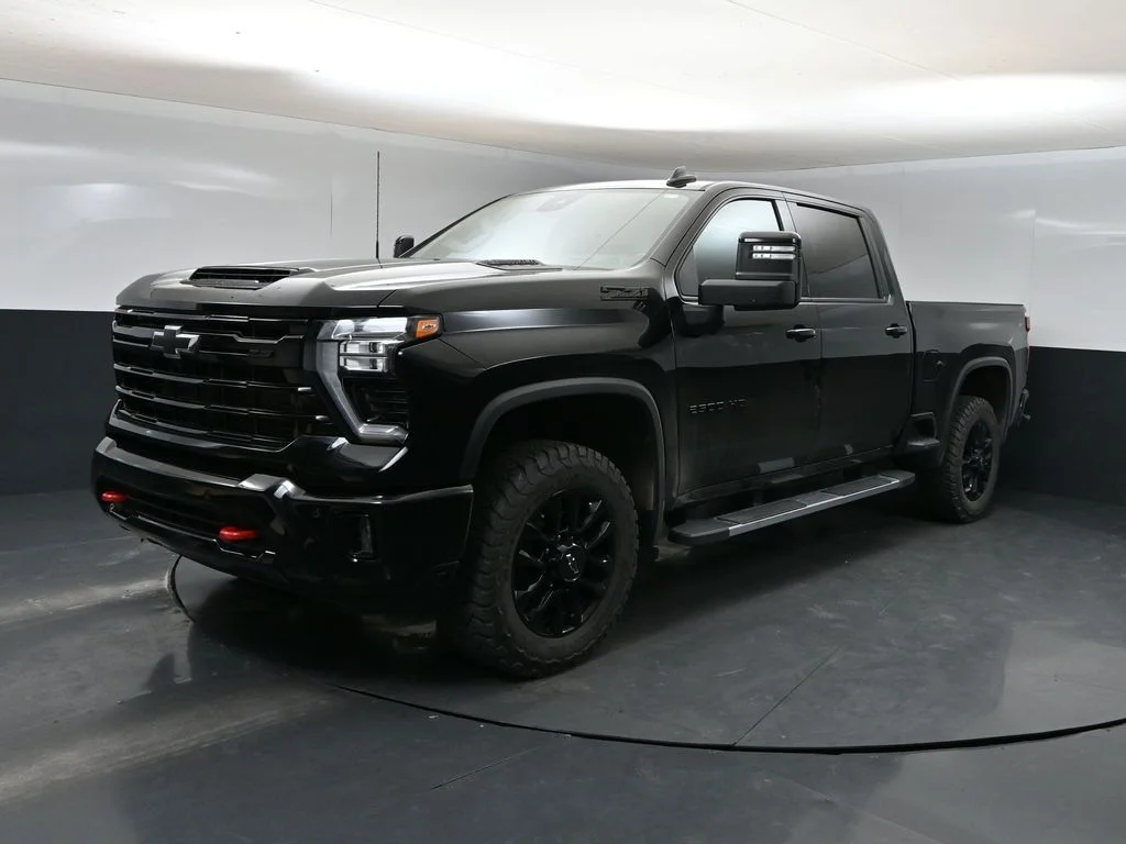 Used 2025 Black Chevrolet LTZ image 5