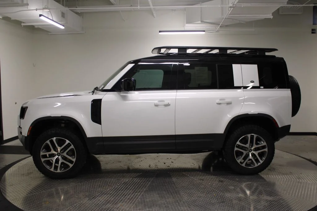 2020 Land Rover Defender HSE - Photo 2