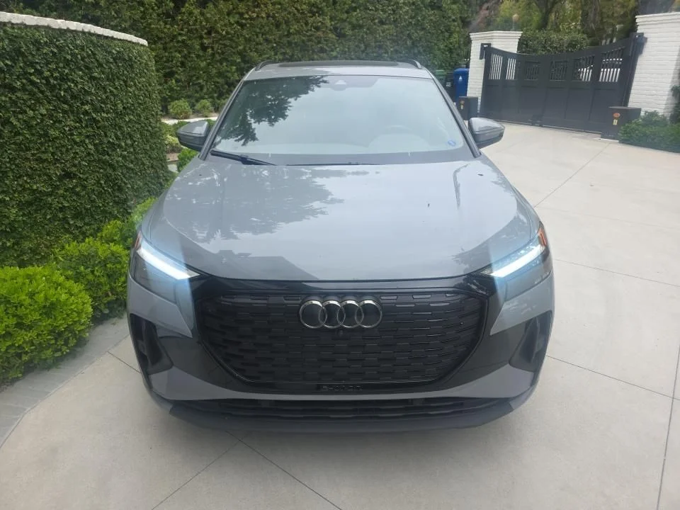 Used 2023 Gray Audi Premium Plus image 6