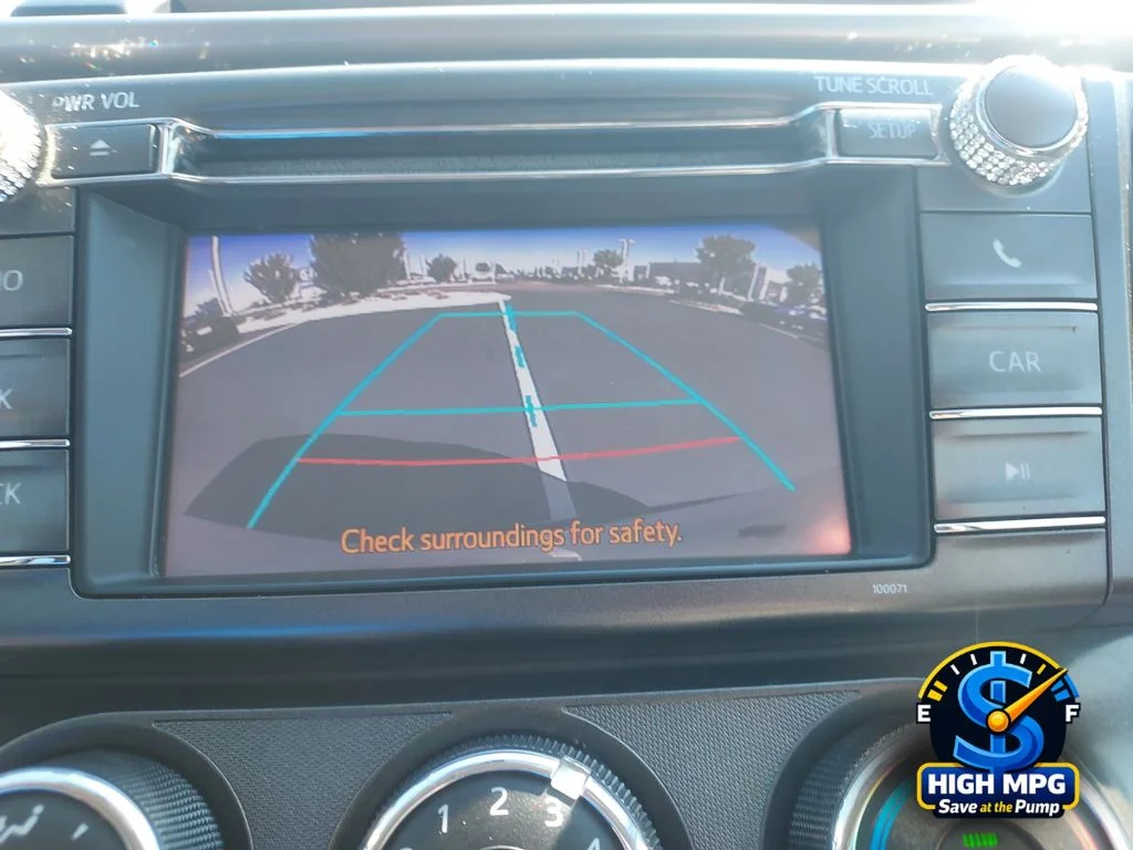 Used 2013 Silver Toyota LE image 9