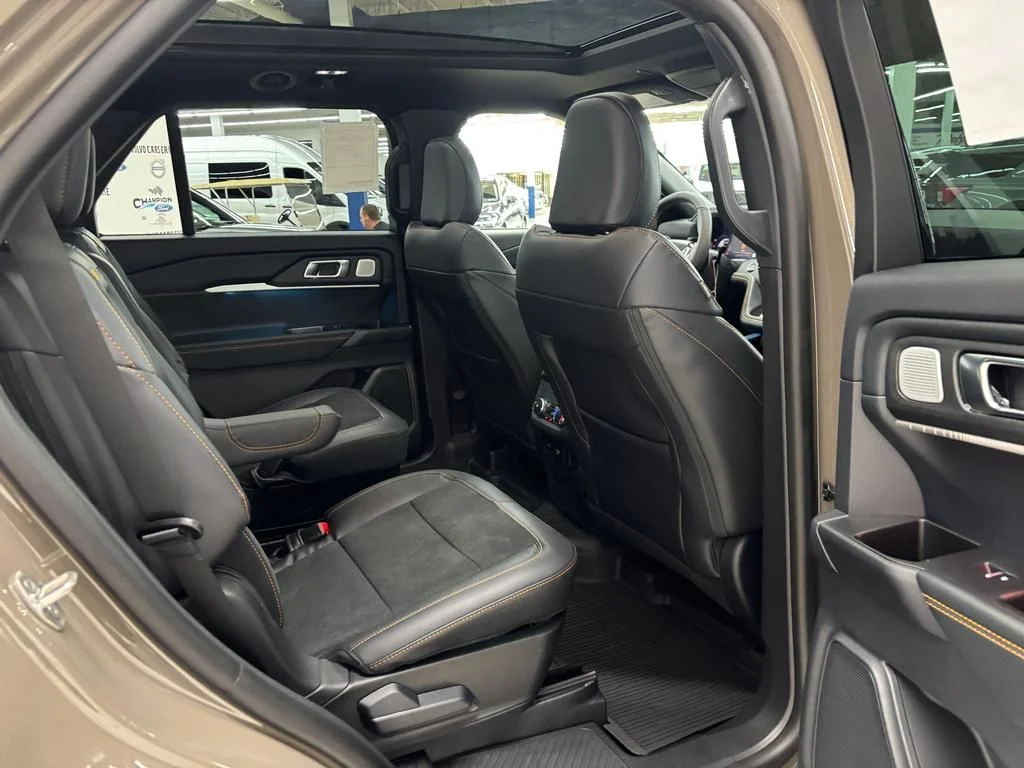 New 2026 Marsh Gray Ford Tremor® image 13