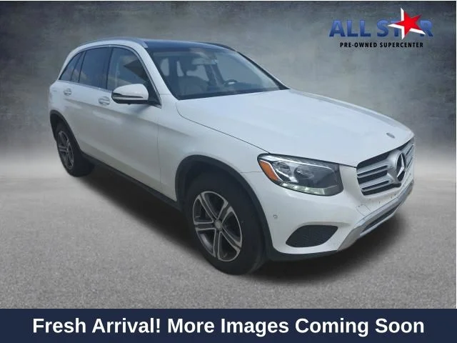2016 Mercedes-Benz GLC GLC300's photo