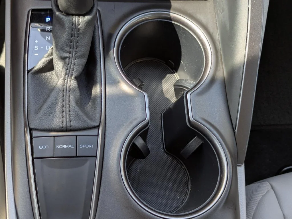 Used 2024 White Toyota SE image 22