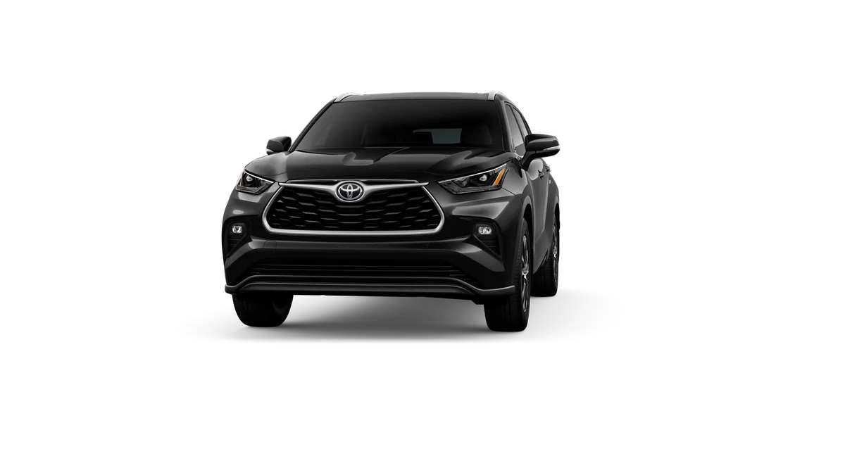 New 2026 Midnight Black Metallic Toyota XLE image 18