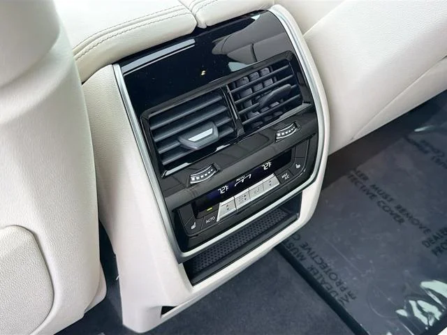 New 2026 Skyscraper Grey Metallic BMW xDrive50e image 20