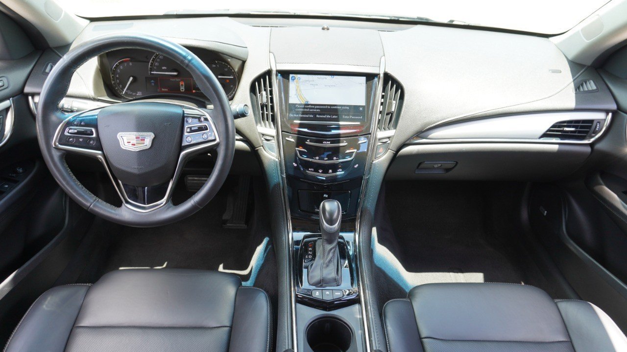 Used 2018 Silver Cadillac Luxury RWD image 28