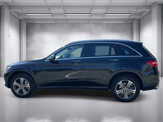 Used 2019 Black Mercedes-Benz GLC 350e image 6