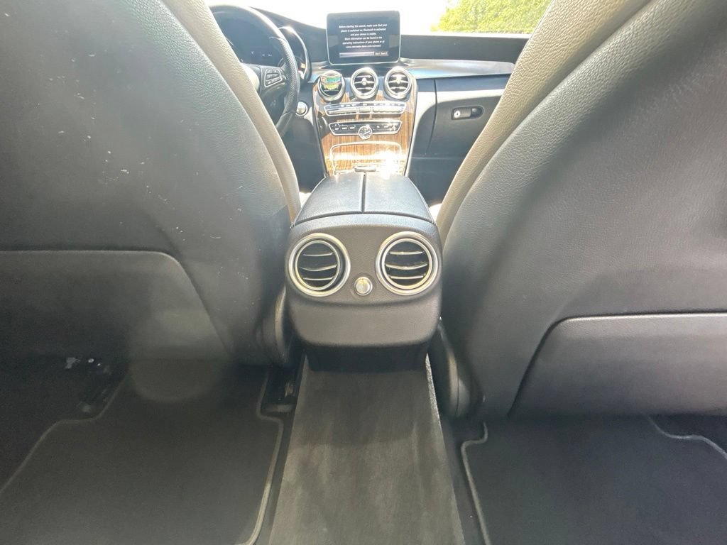Used 2017  Mercedes-Benz C 300 image 20