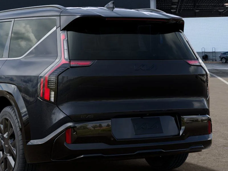 New 2026 Panthera Metal Kia Land AWD image 13