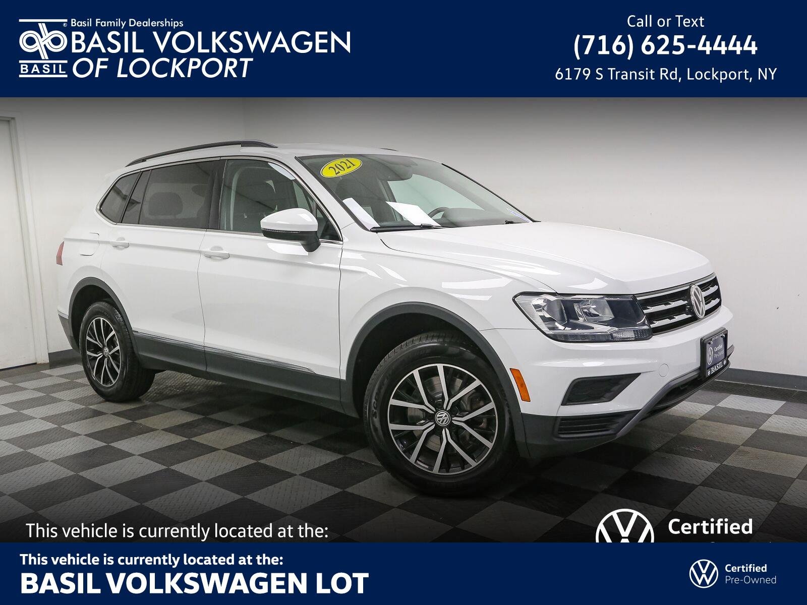 Used 2021 Pure White Volkswagen SE image 1