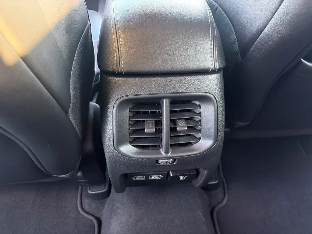 Certified Used 2022 Gray Jeep Latitude Lux image 20