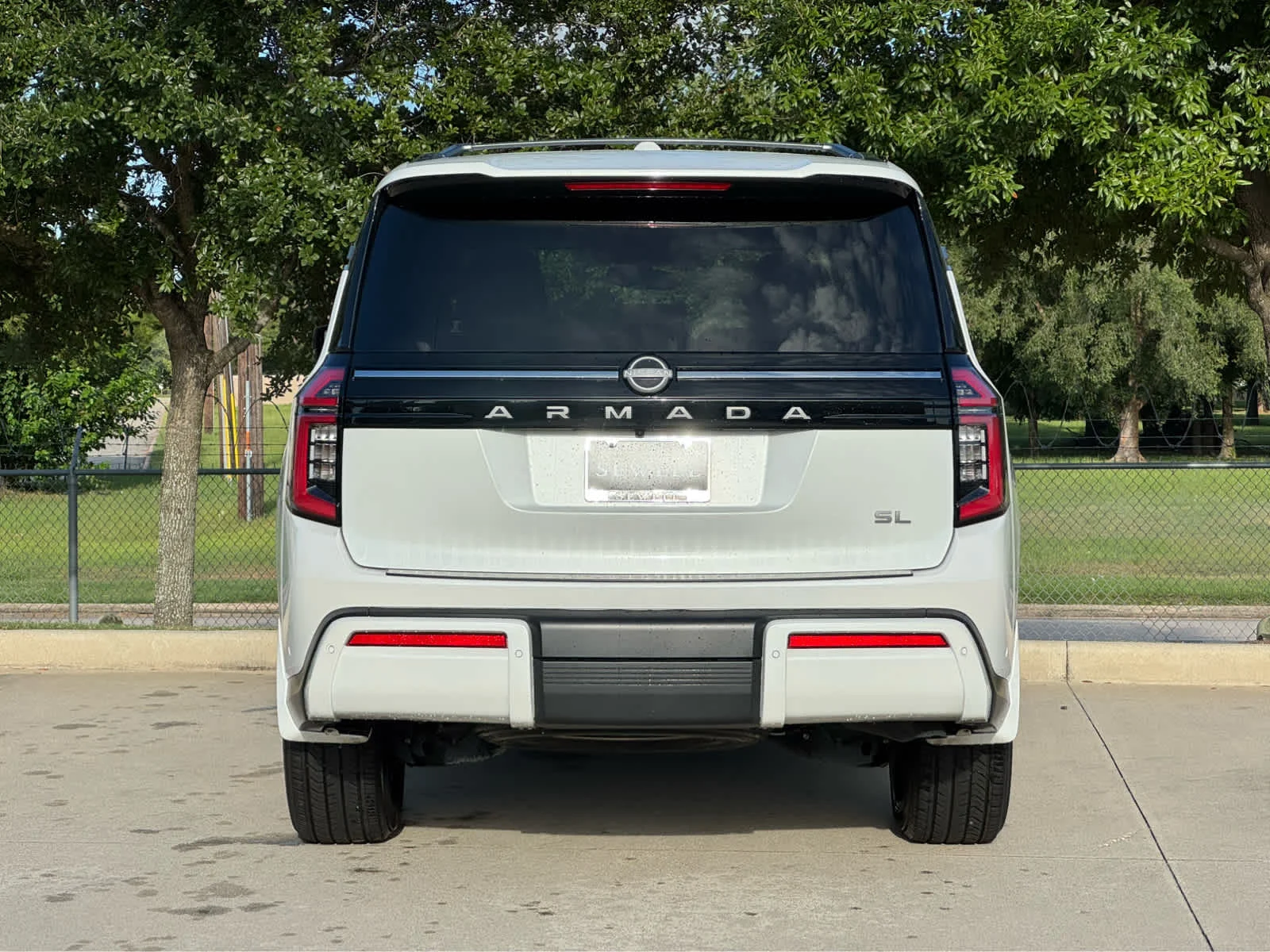 Used 2025 Aspen White Tricoat Nissan SL image 7