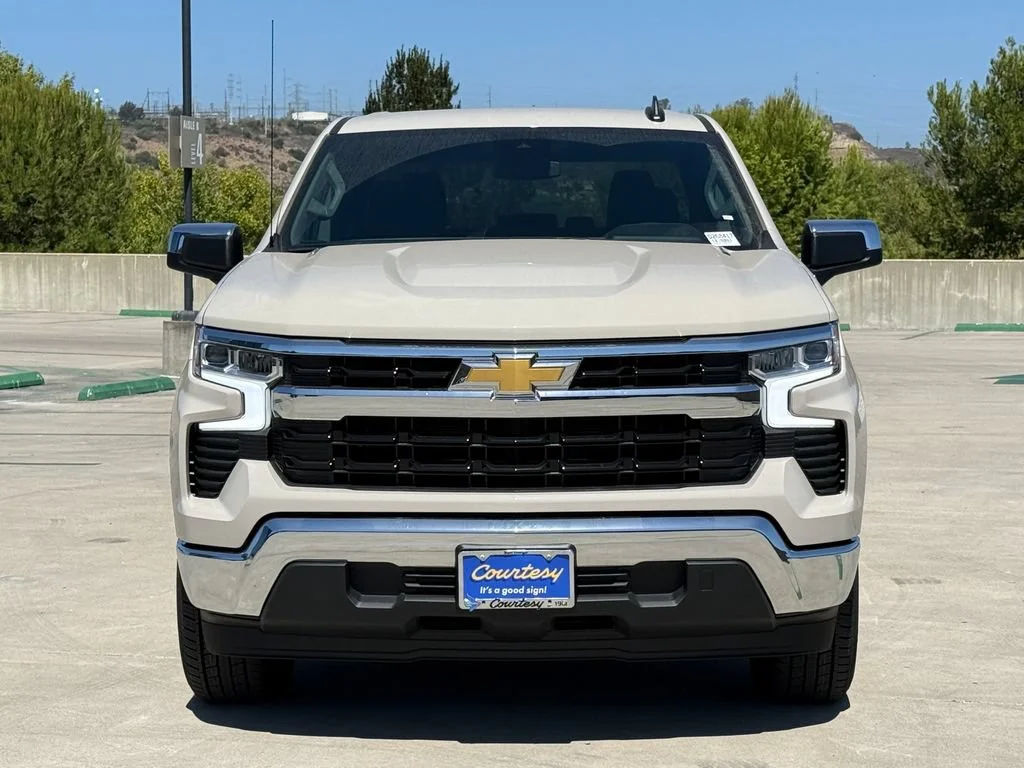 New 2026 White Sands Chevrolet LT image 4