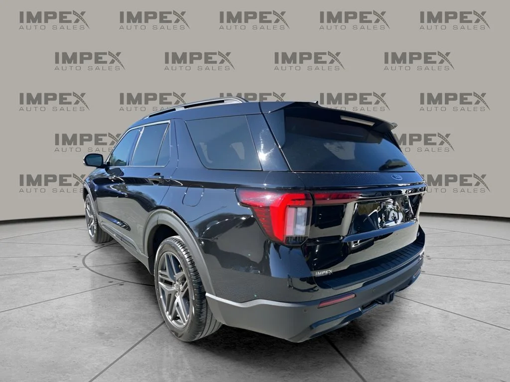 Used 2025 Black Ford ST-Line image 3