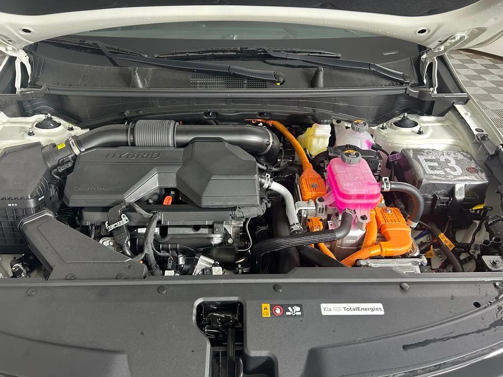 New 2027 Snow White Pearl Kia S image 21