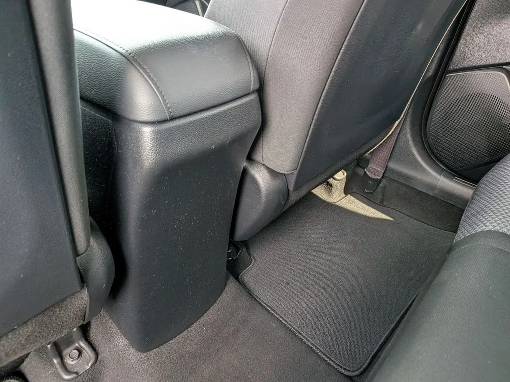 Used 2022 Gray Kia LX image 25