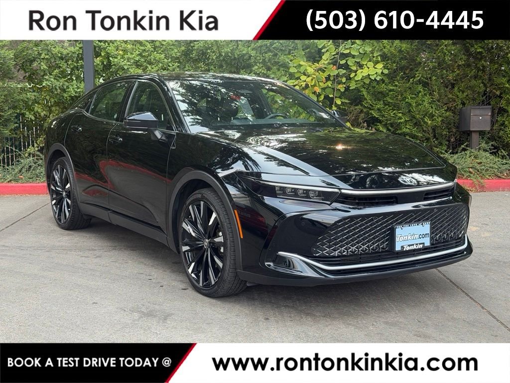 Used 2023 Black Toyota Platinum image 1