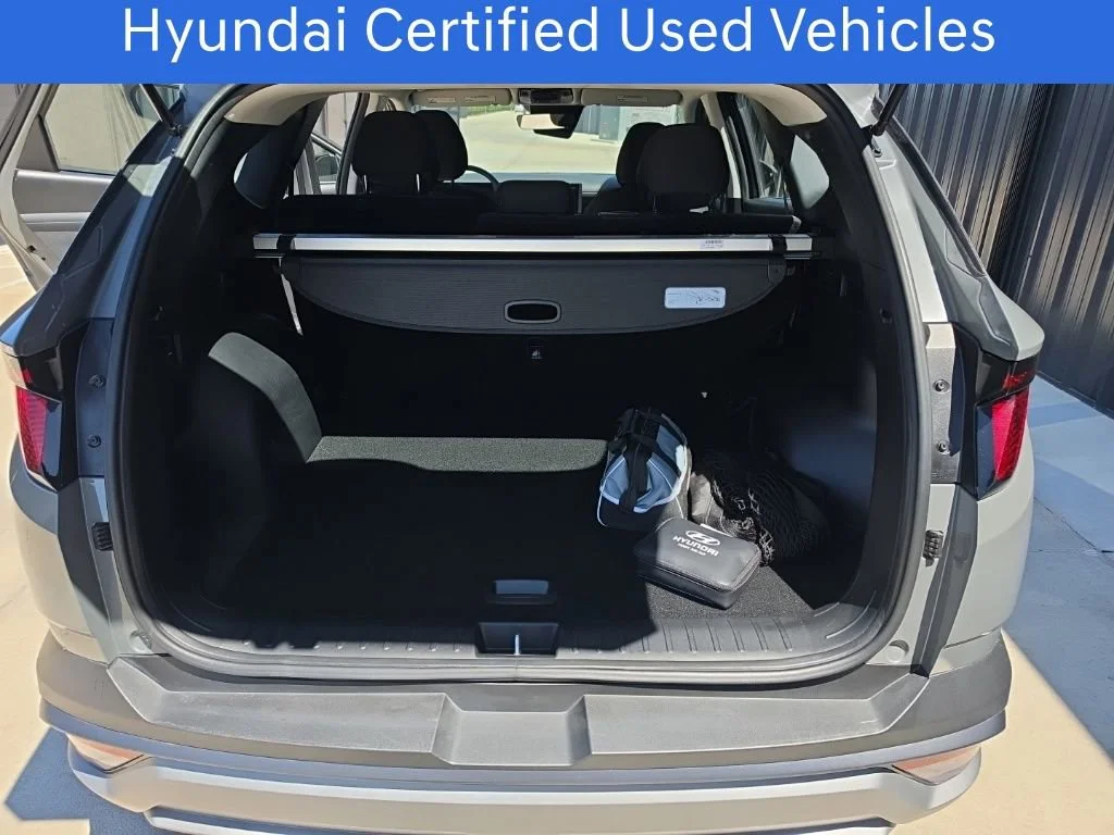 Certified Pre-Owned 2025 Hyundai Tucson SE