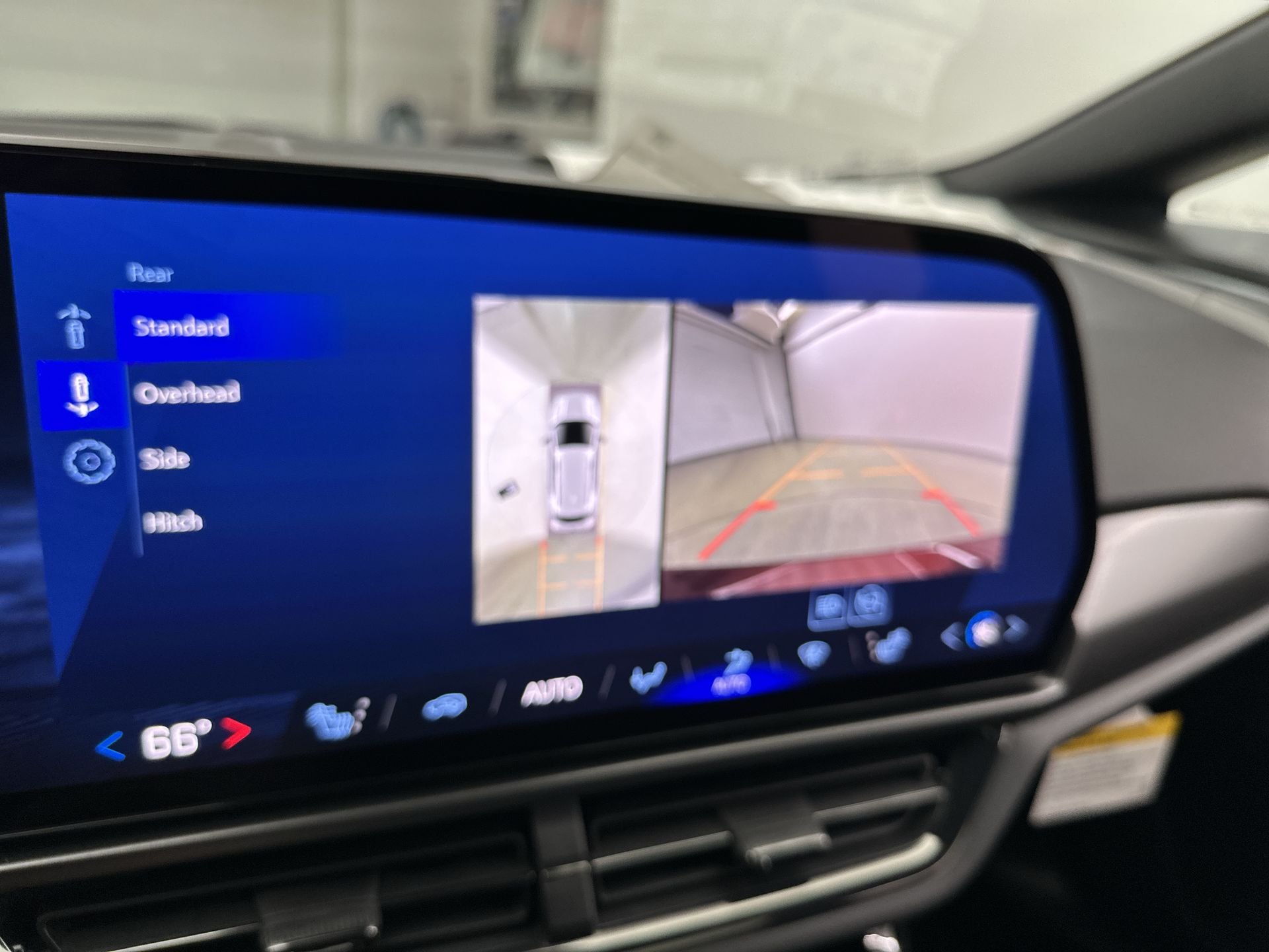 2025 Chevrolet Equinox EV RS - Photo 70