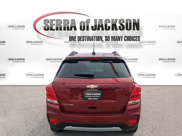 Used 2022 Crimson Metallic Chevrolet LT image 8