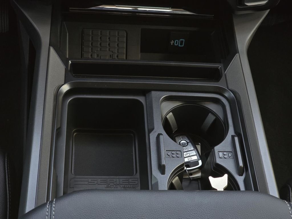 New 2026 Agate Black Metallic Ford F-250® Lariat® image 37