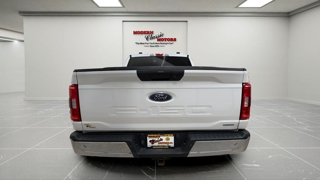Used 2021 White Ford XLT image 6