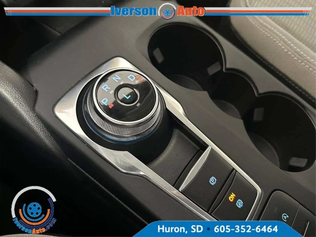 Used 2022 Iconic Silver Ford S image 23
