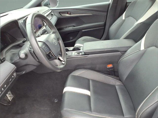 Certified Used 2025 ICE CAP Toyota  image 12