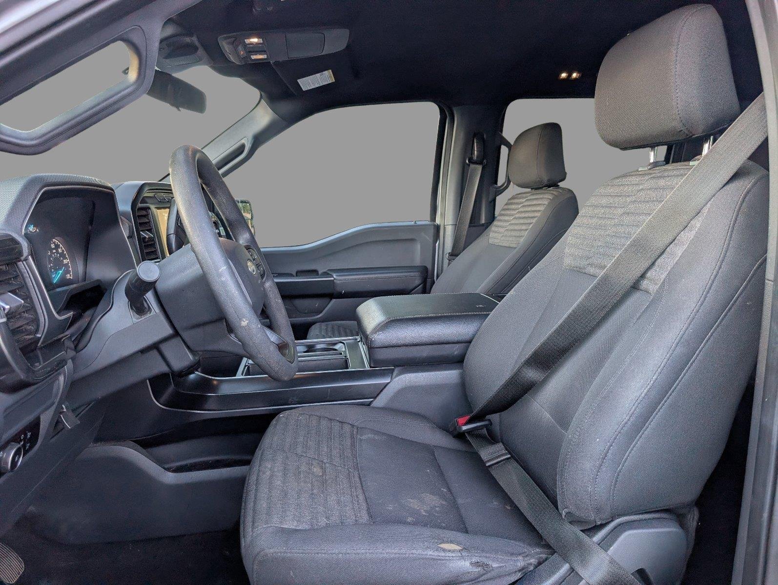 Used 2023 Iconic Silver Ford XL image 17